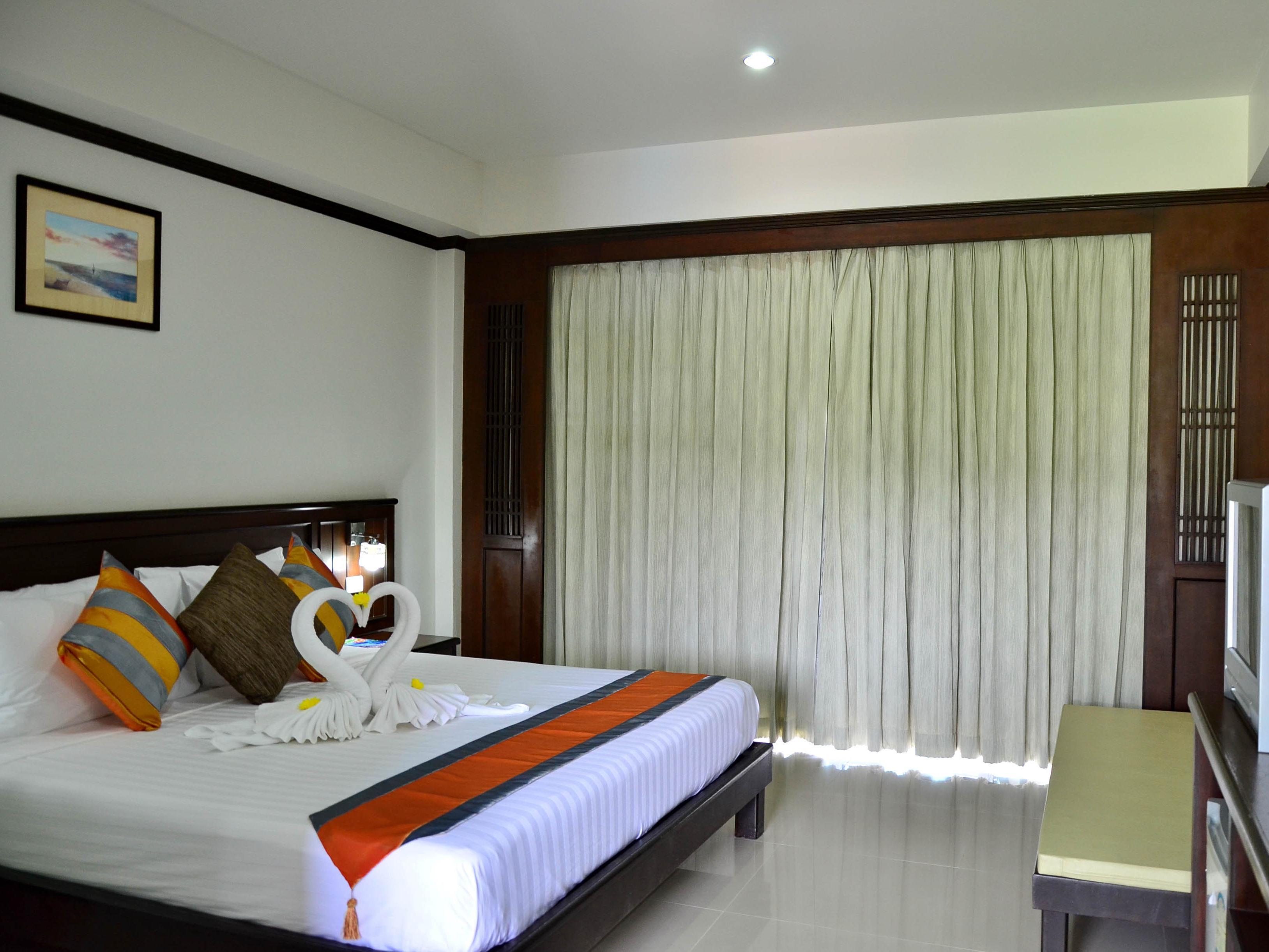 First Residence Hotel Чавенг Экстерьер фото