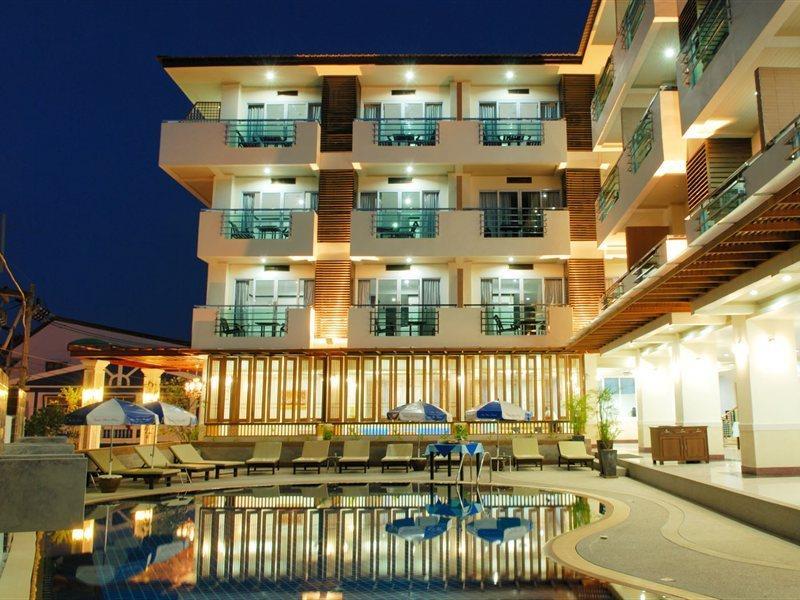 First Residence Hotel Чавенг Экстерьер фото