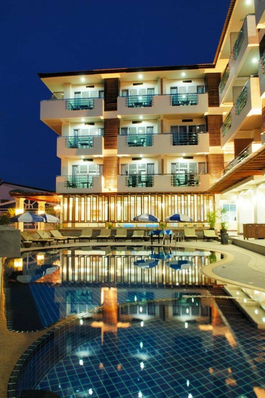 First Residence Hotel Чавенг Экстерьер фото